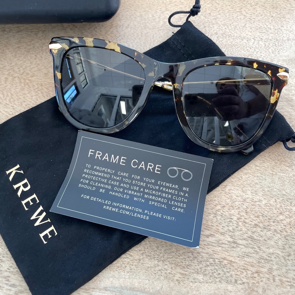 Krewe Simone Sunglasses Color: Zulu Polarized 24K
